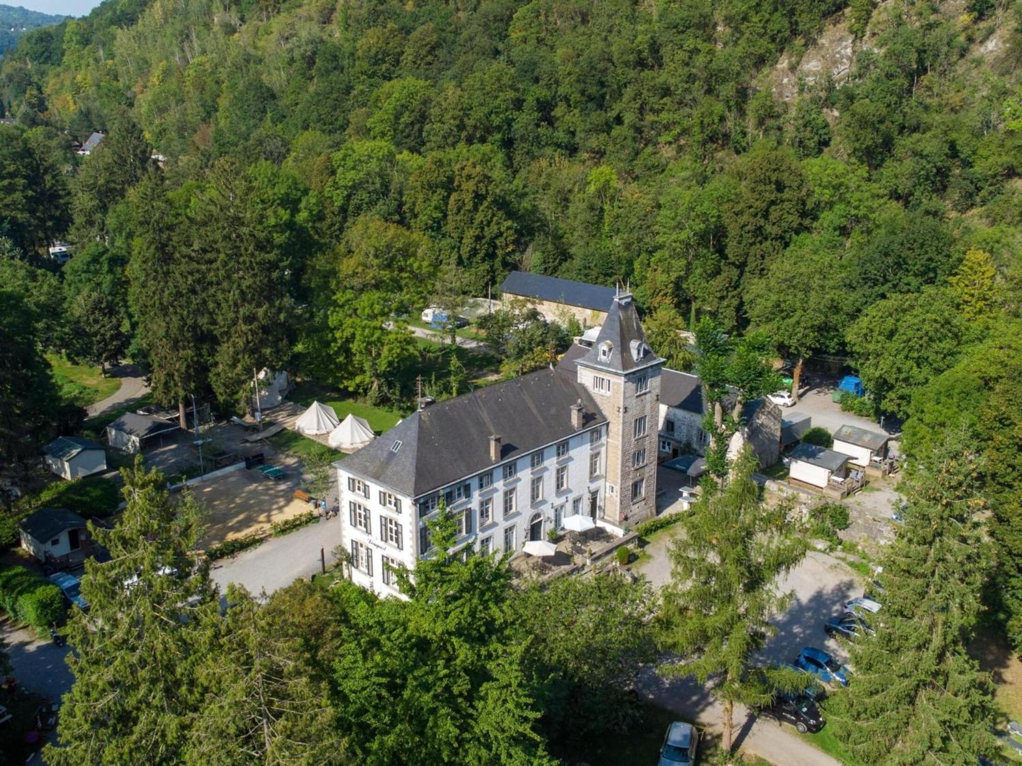 Elegant Apartment In Aywaille Near Forest Exterior photo